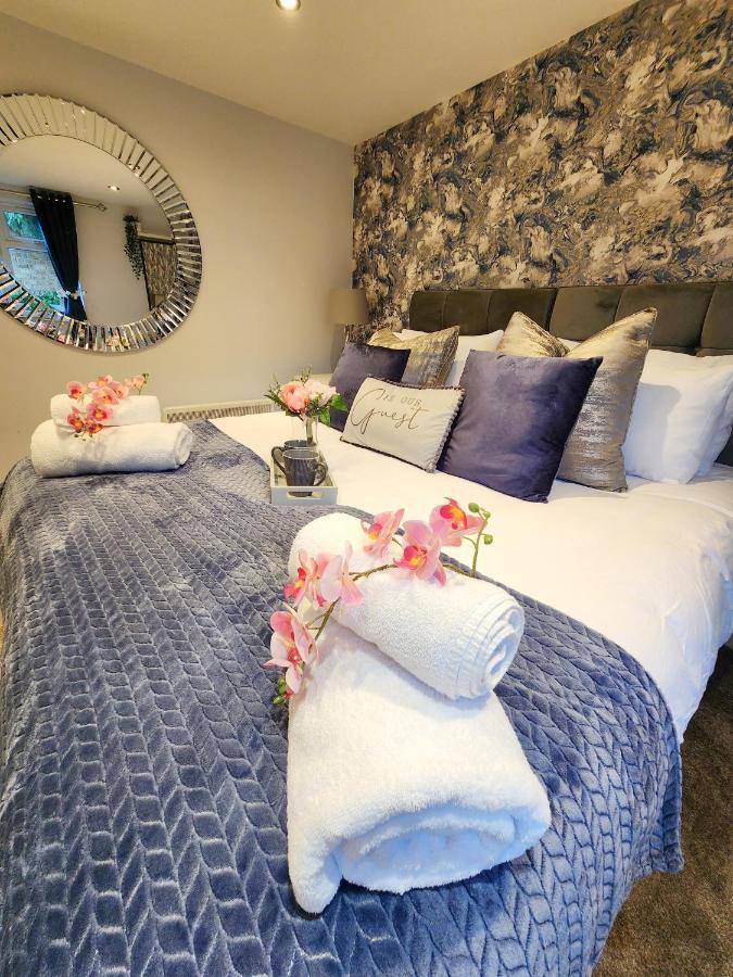 Studio Apartment The Den Colnbrook Dış mekan fotoğraf